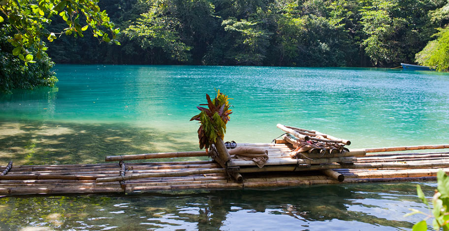 Jamaika Naturreisen - Rafting Blue Lagoon Naturreisen Jamaika Rafting Blue Lagoon