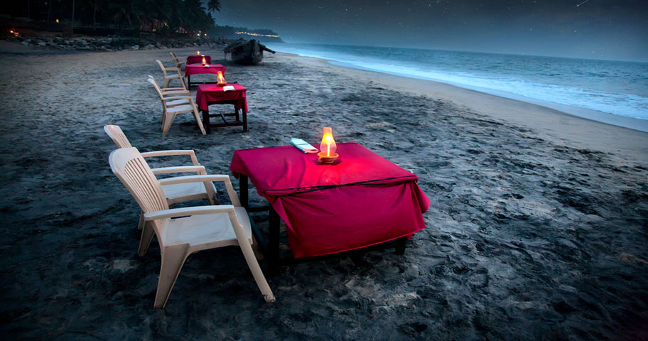 Antigua Hochzeitsreise Angebote Candle Light Dinner am Strand